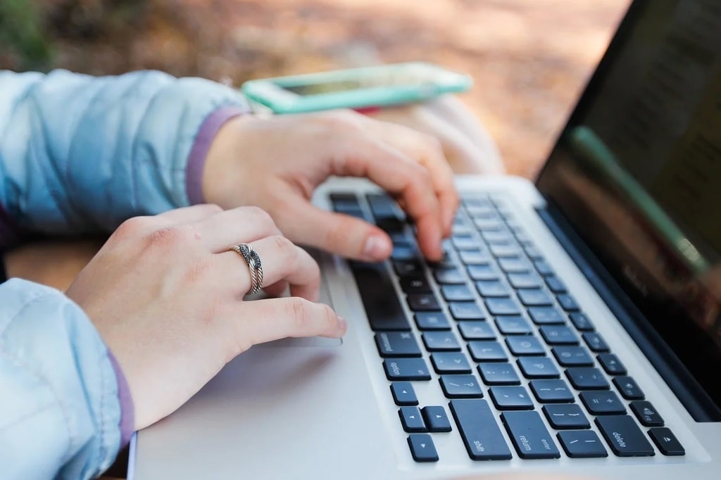 Maximisez vos ventes de véhicules neufs avec un logiciel